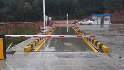 鑫鑫為您解答：60t電子汽車衡接通儀表后，顯示負超載？